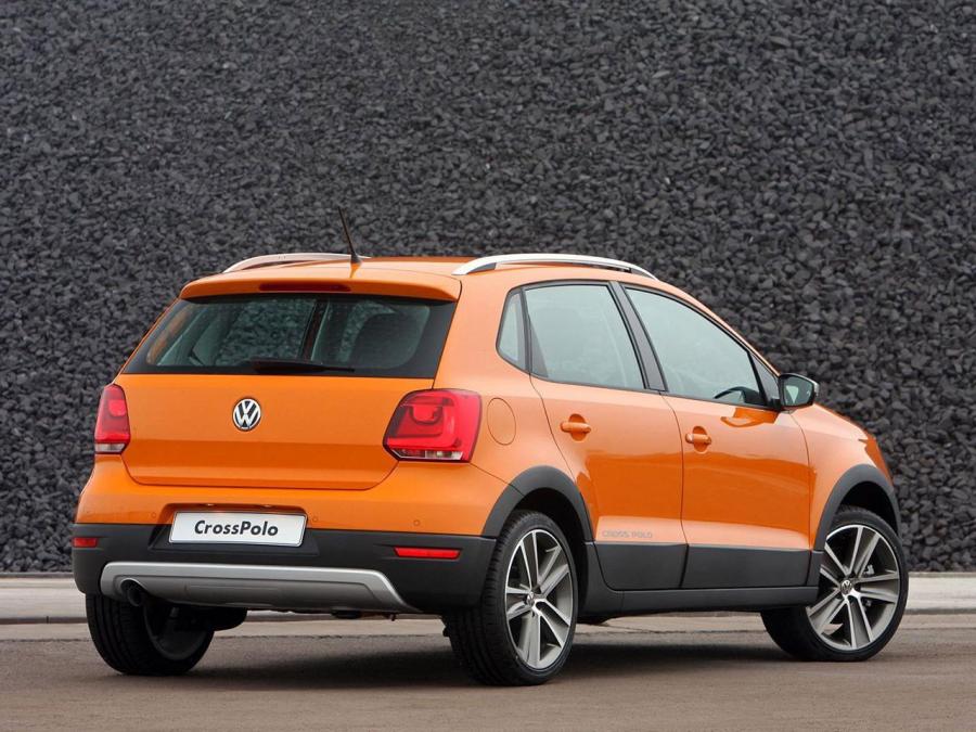  Volkswagen CrossPolo 2010 года  (UK) (фото 10 из 14)